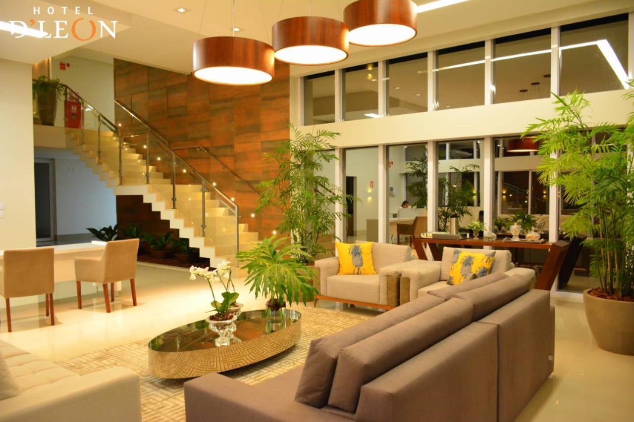 Hotel D'Leon Gurupi Esterno foto